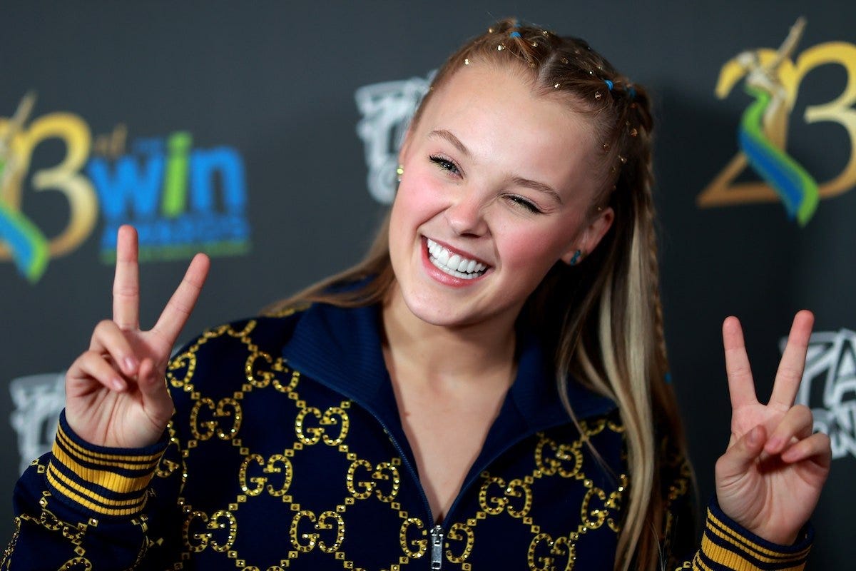 From ‘L’ to ‘Q’: JoJo Siwa’s Label Pivot—and What It Signals for the Next Wave of Gen-Z Fluidity